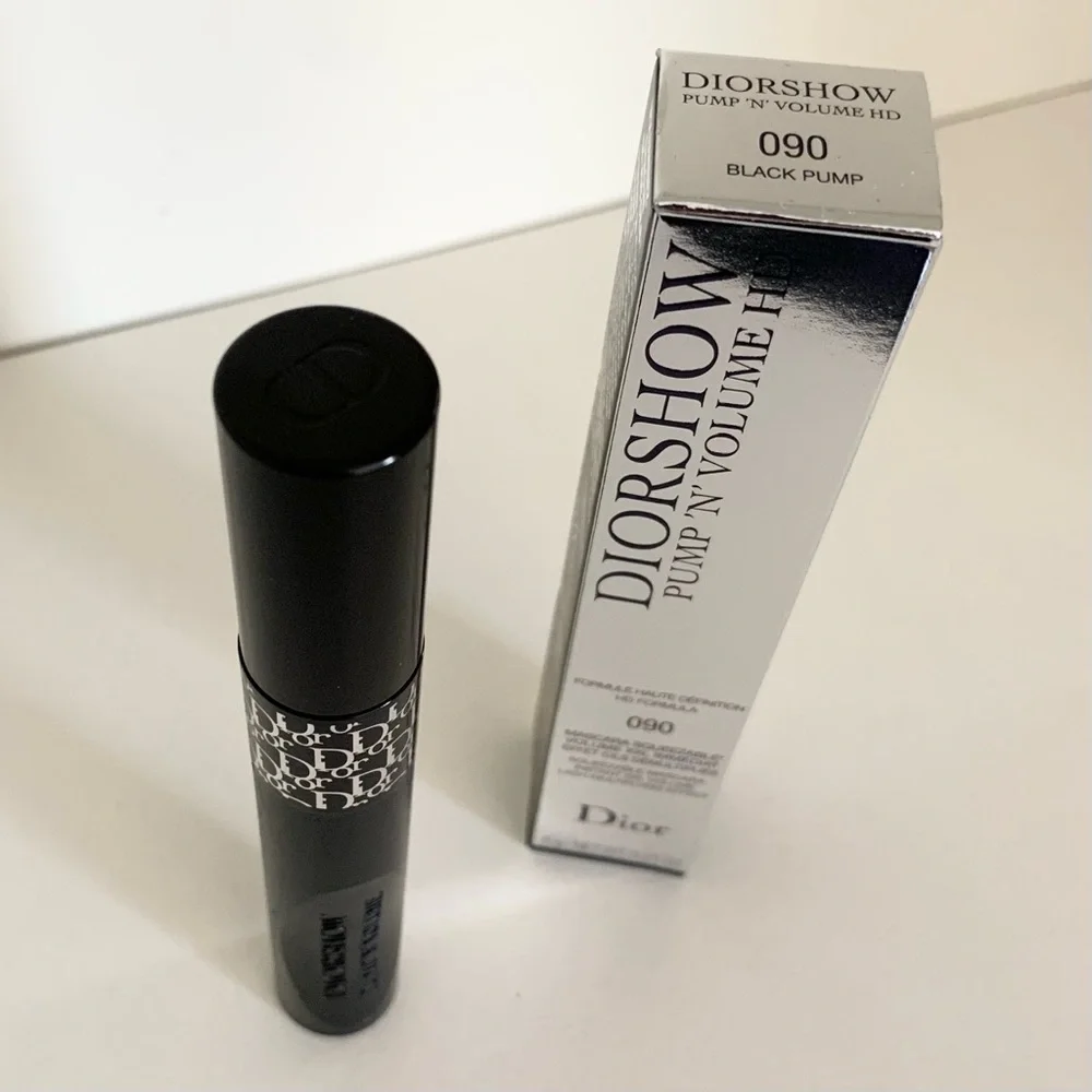 Diorshow pump N volume HD mascara